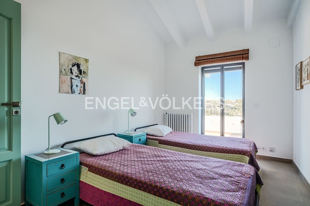 6 soveværelse Finca/Landehus til salg i Moraira med swimmingpool garage - € 1.595.000 (Ref: 8736586)