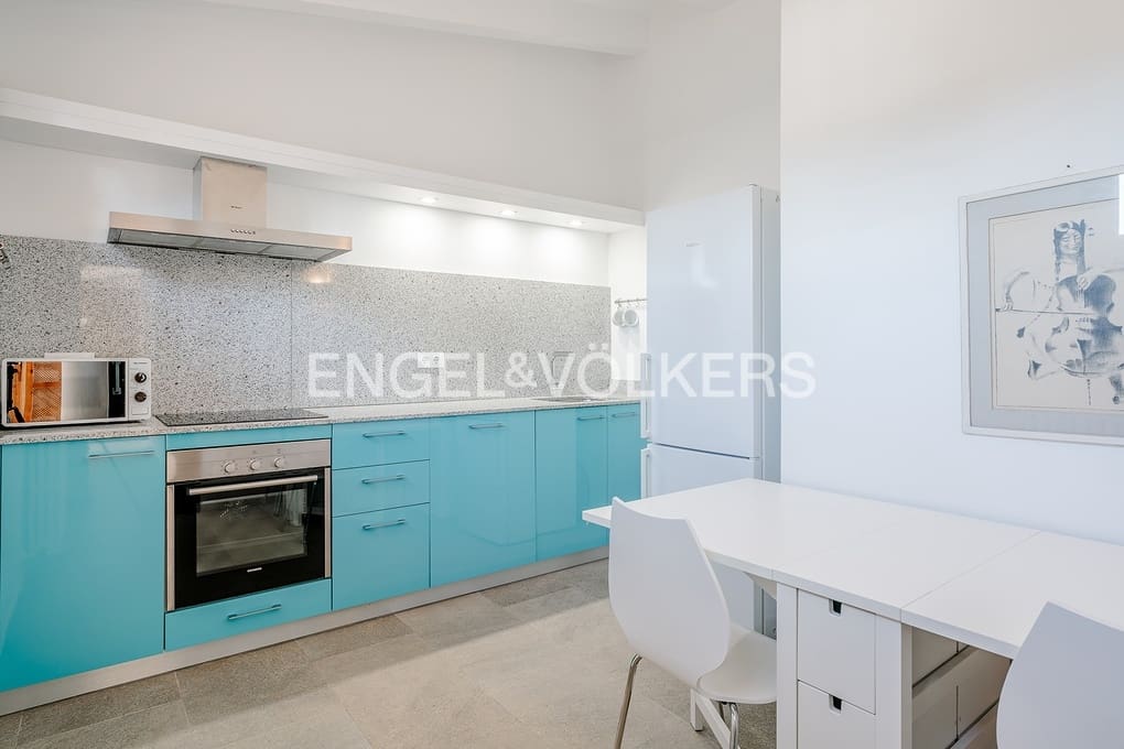 6 soveværelse Finca/Landehus til salg i Moraira med swimmingpool garage - € 1.595.000 (Ref: 8736586)