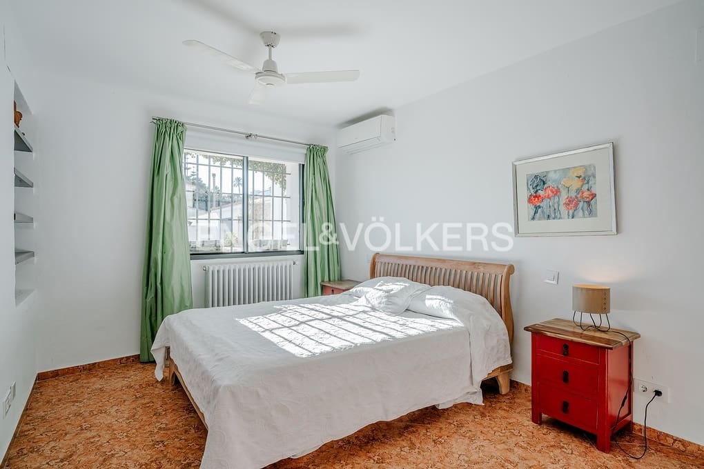 6 soveværelse Finca/Landehus til salg i Moraira med swimmingpool garage - € 1.595.000 (Ref: 8736586)