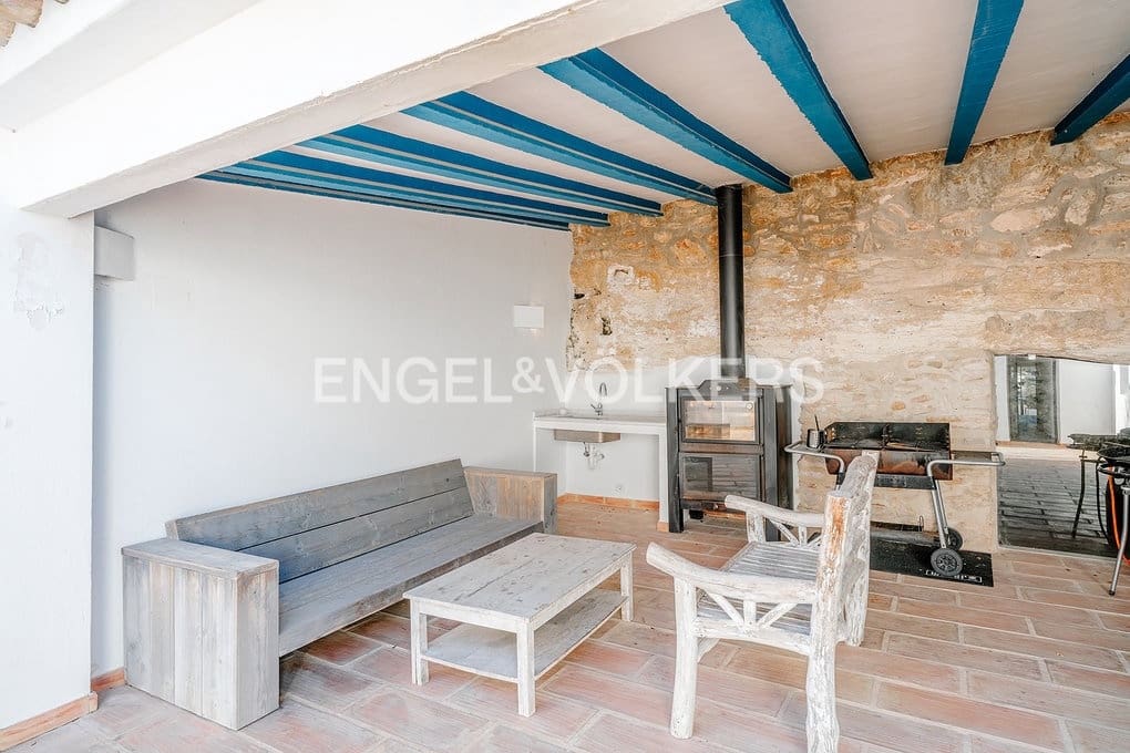 6 bedroom Finca/Country House for sale in Moraira with pool garage - € 1,350,000 (Ref: 8736586)