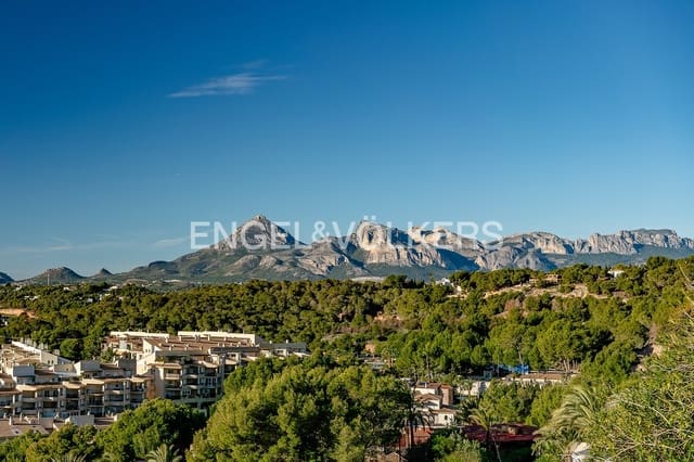 Terreno Non Edificato in vendita in Altea - 3.500.000 € (Rif: 8738594)