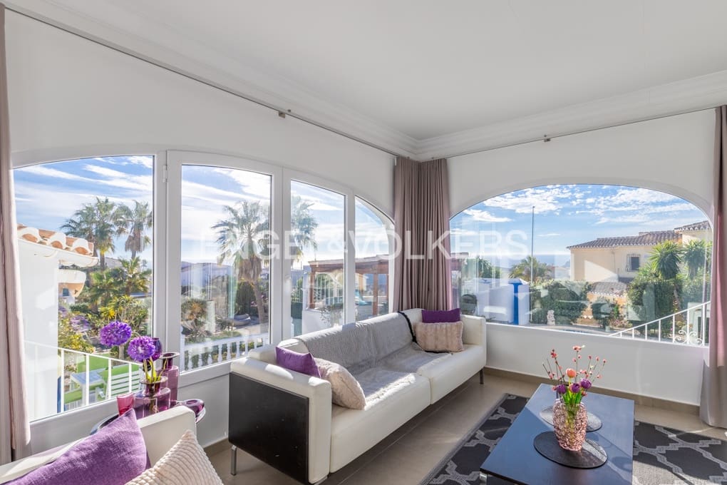 5 slaapkamer Villa te koop in Cumbre del Sol met zwembad garage - € 1.490.000 (Ref: 8745841)