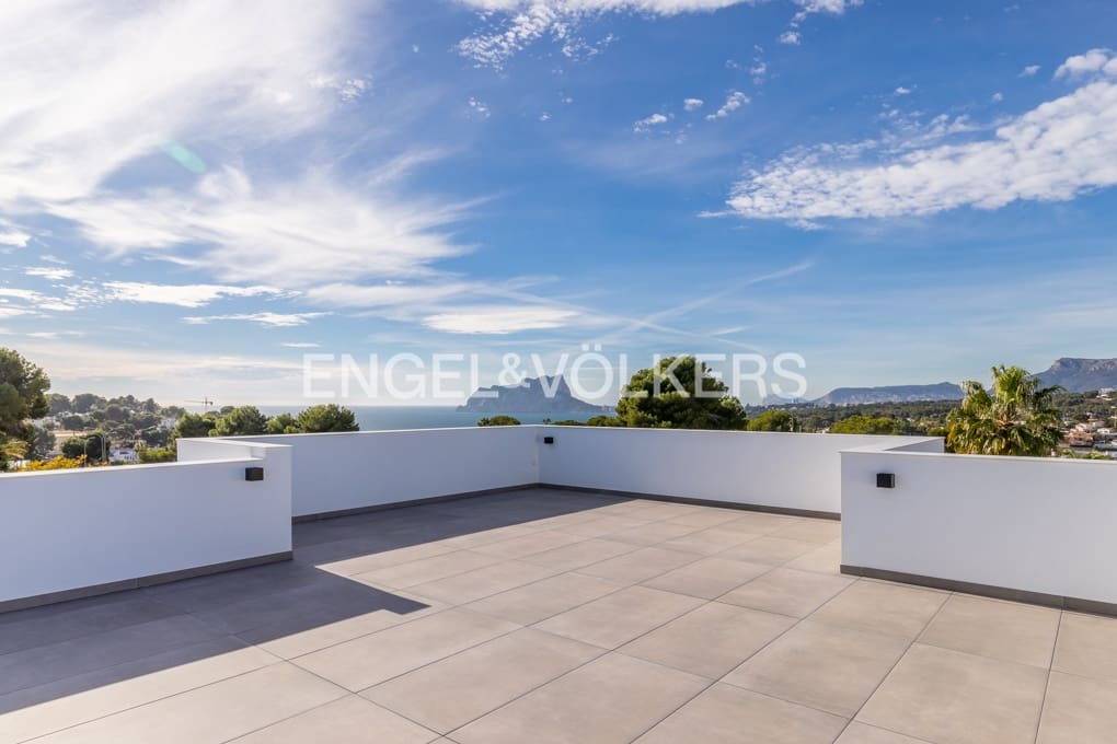 3 soverom Villa til salgs i Moraira med svømmebasseng garasje - € 2 400 000 (Ref: 8774827)