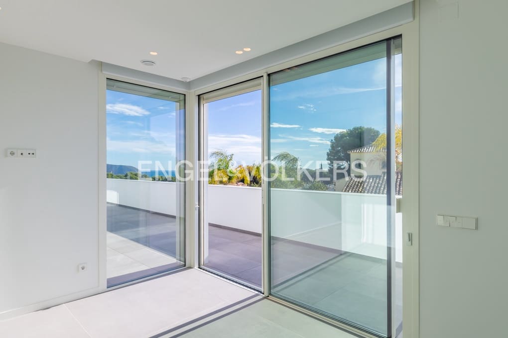 3 soverom Villa til salgs i Moraira med svømmebasseng garasje - € 2 400 000 (Ref: 8774827)