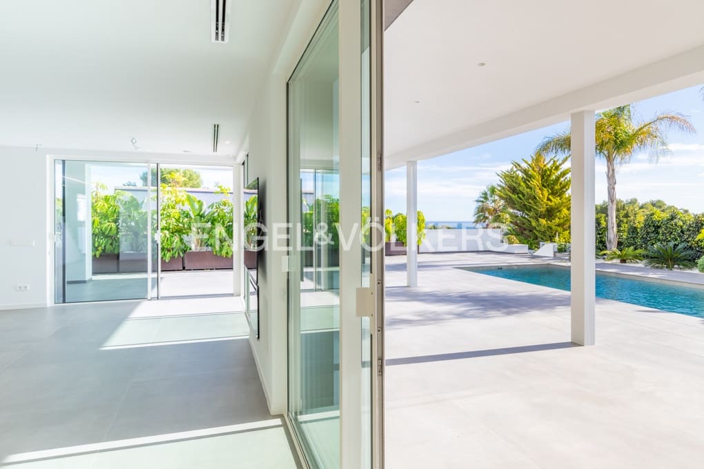 3 soverom Villa til salgs i Moraira med svømmebasseng garasje - € 2 400 000 (Ref: 8774827)