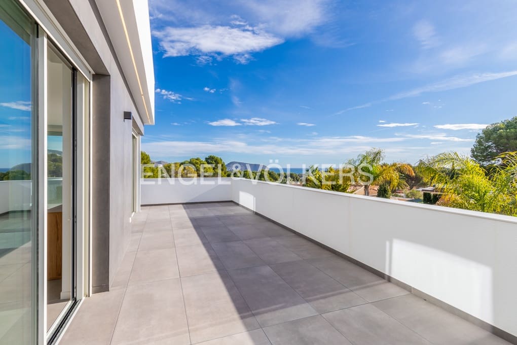 3 soverom Villa til salgs i Moraira med svømmebasseng garasje - € 2 400 000 (Ref: 8774827)