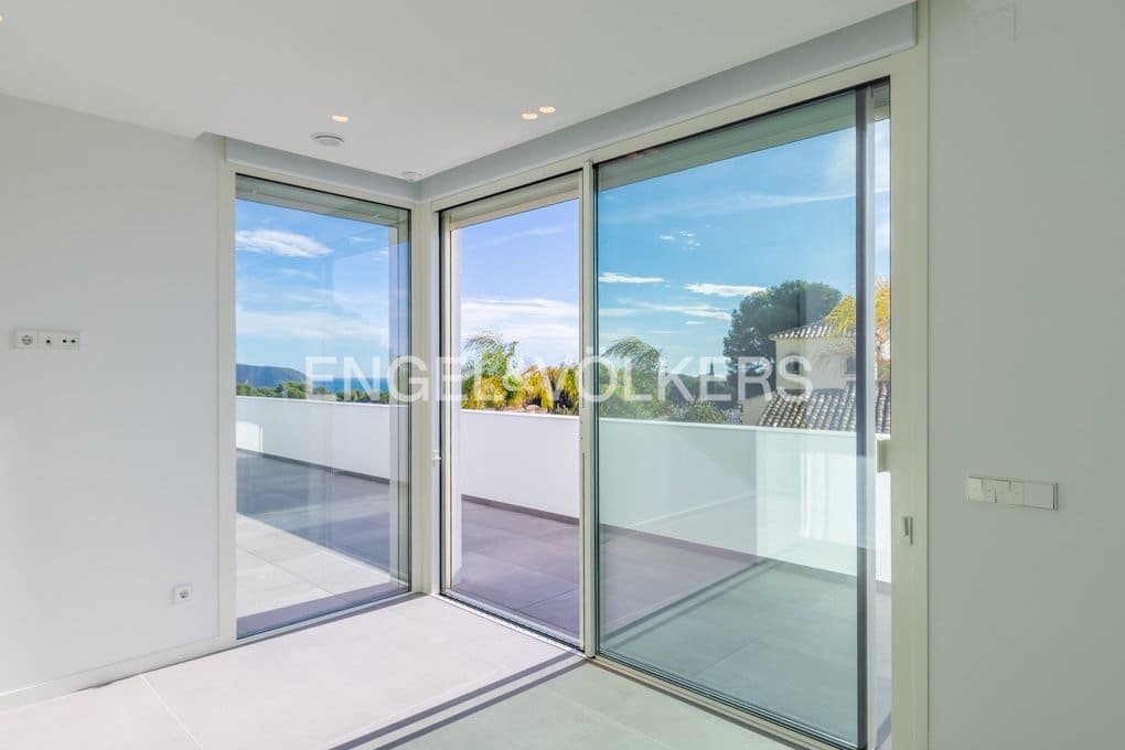 3 slaapkamer Villa te koop in Moraira met zwembad garage - € 2.400.000 (Ref: 8774827)