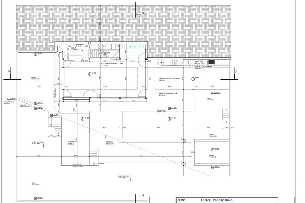 Chalet de 4 habitaciones en Calpe / Calp en venta con piscina garaje - 1.980.000 € (Ref: 8777585)