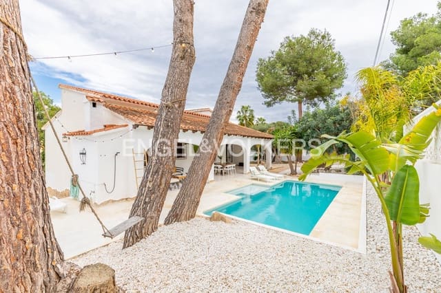 3 sovrum Villa till salu i El Portet - Pla de Mar, Teulada-Moraira med pool garage - 875 000 € (Ref: 8803867)