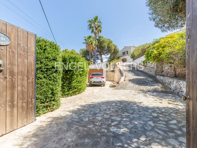 5 soverom Villa til salgs i Moraira, Teulada-Moraira med svømmebasseng garasje - € 3 497 000 (Ref: 8829997)