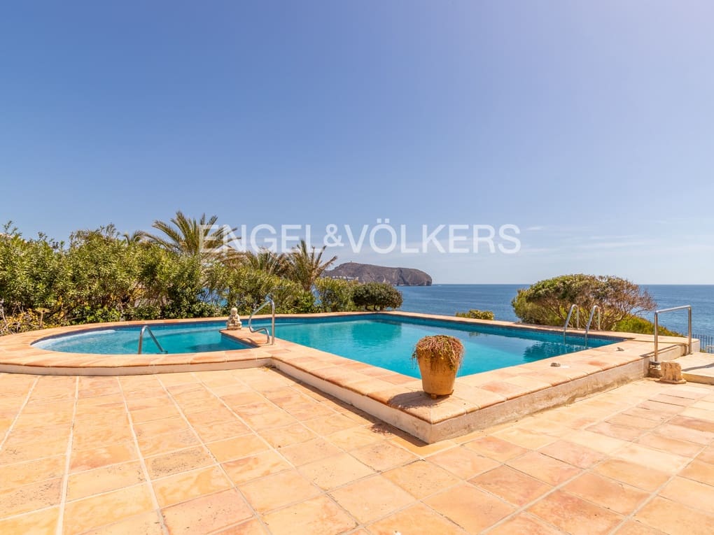 5 soverom Villa til salgs i Moraira med svømmebasseng garasje - € 3 497 000 (Ref: 8829997)