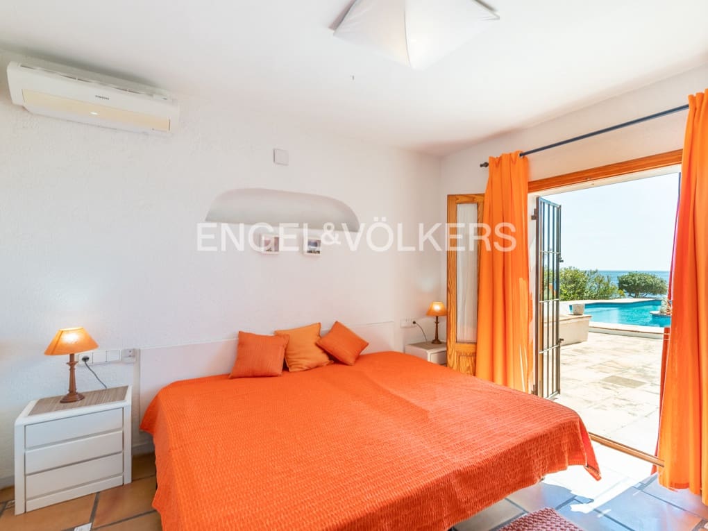 5 soverom Villa til salgs i Moraira med svømmebasseng garasje - € 3 497 000 (Ref: 8829997)