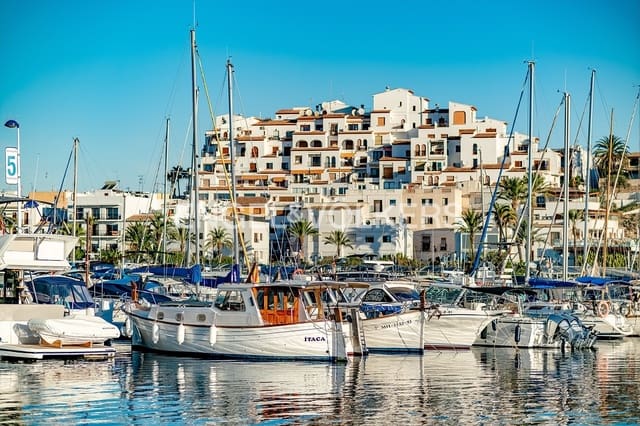 3 soverom Hus til salgs i Moraira, Teulada-Moraira - € 600 000 (Ref: 8838037)