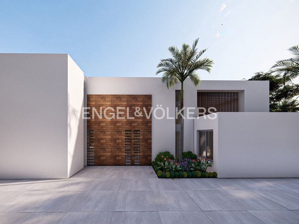 4 bedroom Villa for sale in Altea with pool garage - € 2,690,000 (Ref: 8839882)