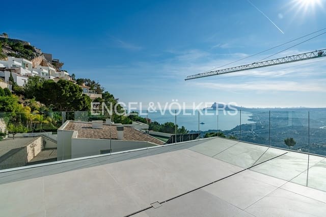 4 Zimmer Villa zu verkaufen in Altea mit Pool Garage - 2.690.000 € (Ref: 8839882)