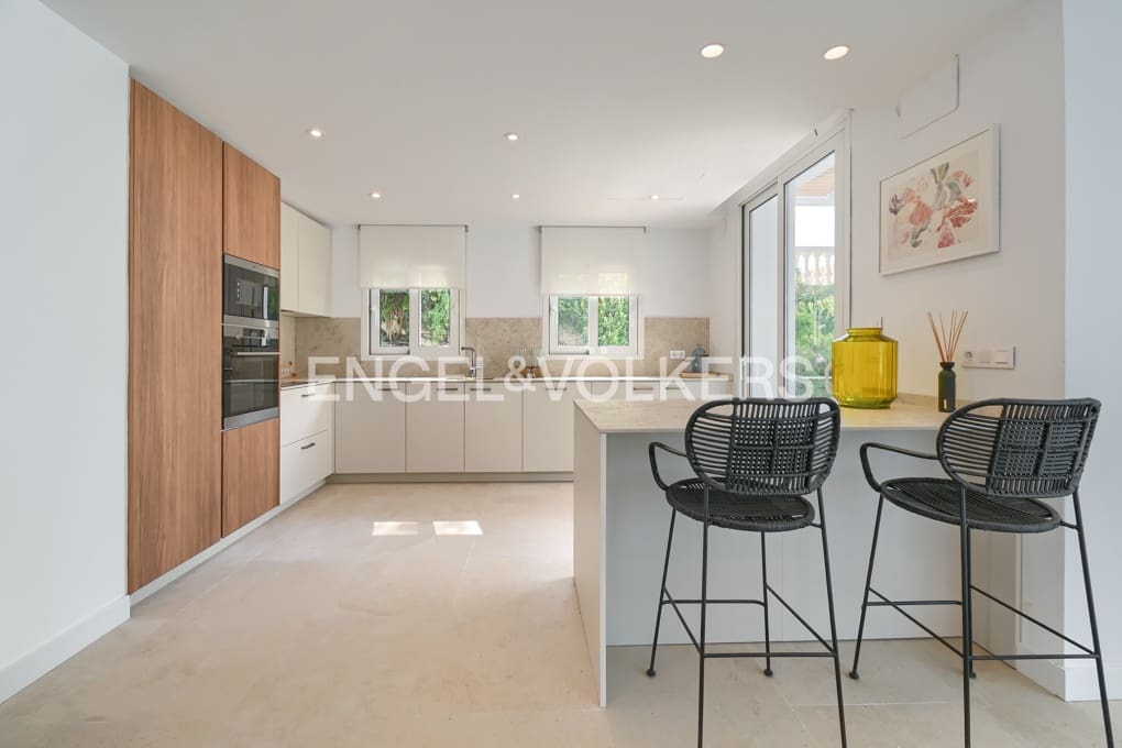 Chalet de 3 habitaciones en Altea en venta con piscina garaje - 1.650.000 € (Ref: 8840151)