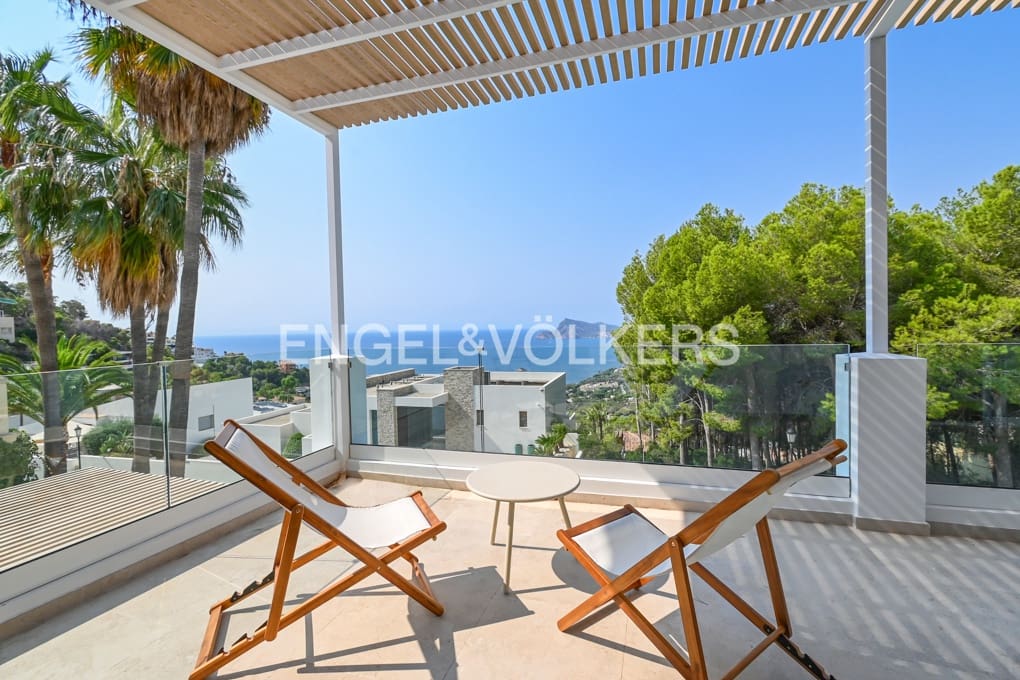 Chalet de 3 habitaciones en Altea en venta con piscina garaje - 1.650.000 € (Ref: 8840151)