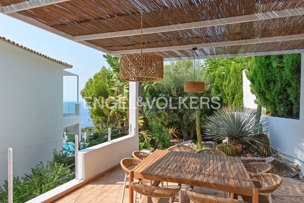 Chalet de 3 habitaciones en Altea en venta con piscina garaje - 1.650.000 € (Ref: 8840151)