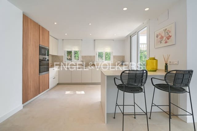 3 chambre Villa/Maison à vendre à Altea avec piscine garage - 1 650 000 € (Ref: 8840151)