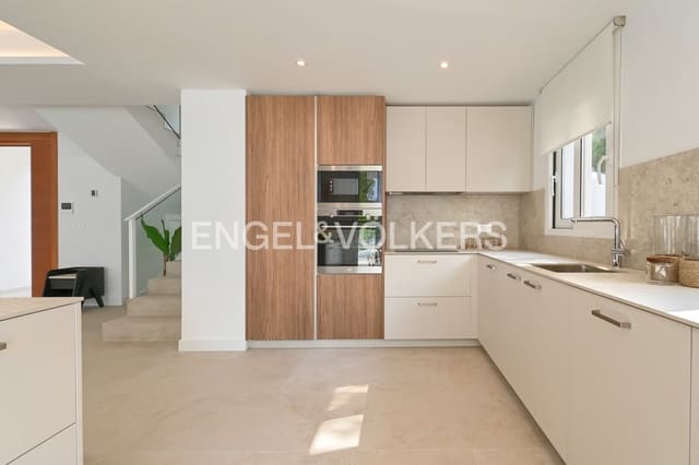 3 chambre Villa/Maison à vendre à Altea avec piscine garage - 1 650 000 € (Ref: 8840151)