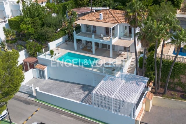 3 chambre Villa/Maison à vendre à Altea avec piscine garage - 1 650 000 € (Ref: 8840151)