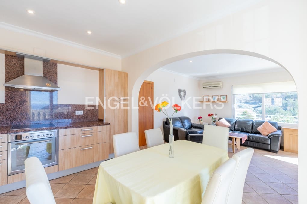 3 bedroom Villa for sale in Benitachell / Benitatxell with pool garage - € 449,000 (Ref: 8878633)