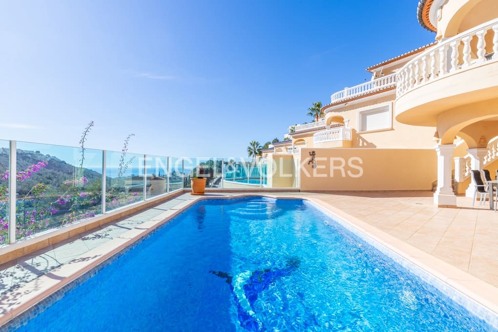 3 bedroom Villa for sale in Benitachell / Benitatxell with pool garage - € 449,000 (Ref: 8878633)