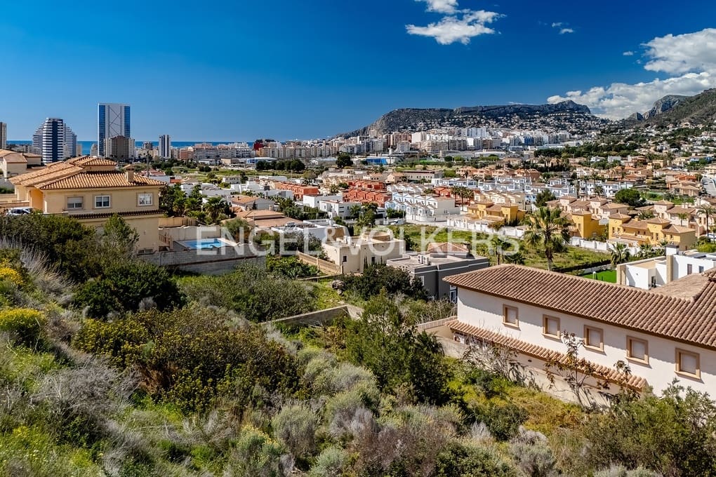 Grunde uden byggetilladelser til salg i Calpe / Calp - € 245.000 (Ref: 8917164)