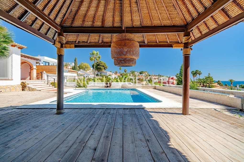 4 Zimmer Villa zu verkaufen in Calpe / Calp mit Pool Garage - 4.950.000 € (Ref: 8917319)