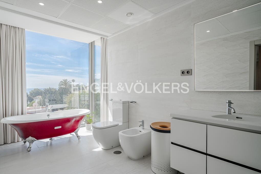 5 sovrum Villa till salu i Calpe / Calp med pool garage - 1 980 000 € (Ref: 8947558)