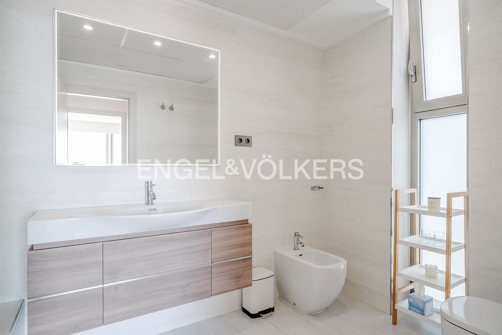 5 sovrum Villa till salu i Calpe / Calp med pool garage - 1 980 000 € (Ref: 8947558)