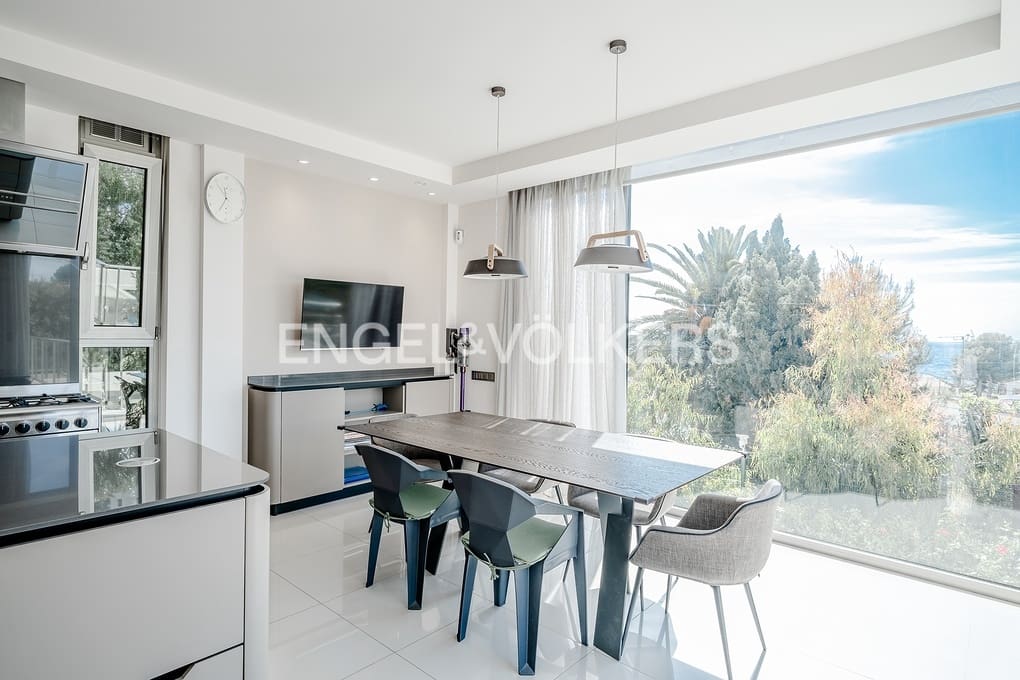 5 sovrum Villa till salu i Calpe / Calp med pool garage - 1 980 000 € (Ref: 8947558)