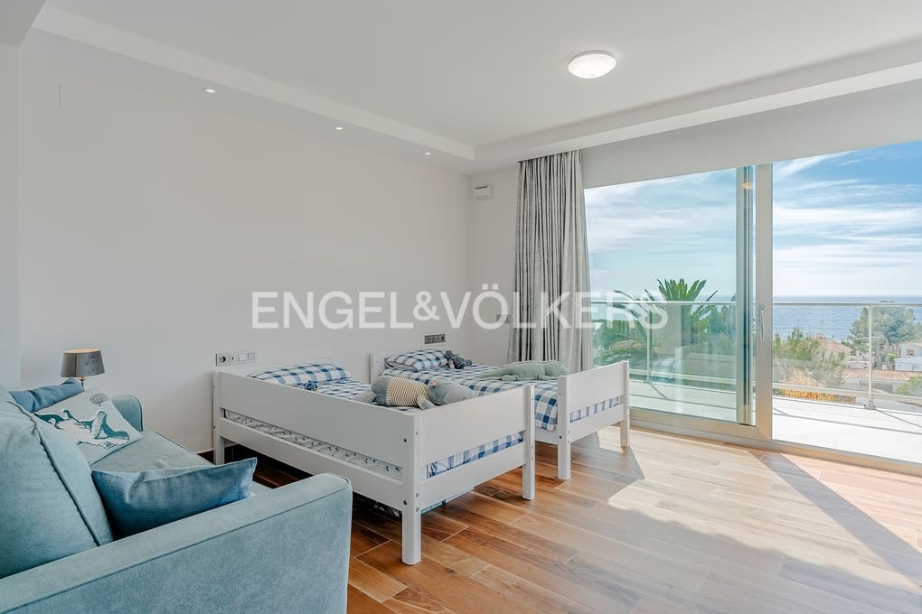 5 sovrum Villa till salu i Calpe / Calp med pool garage - 1 980 000 € (Ref: 8947558)