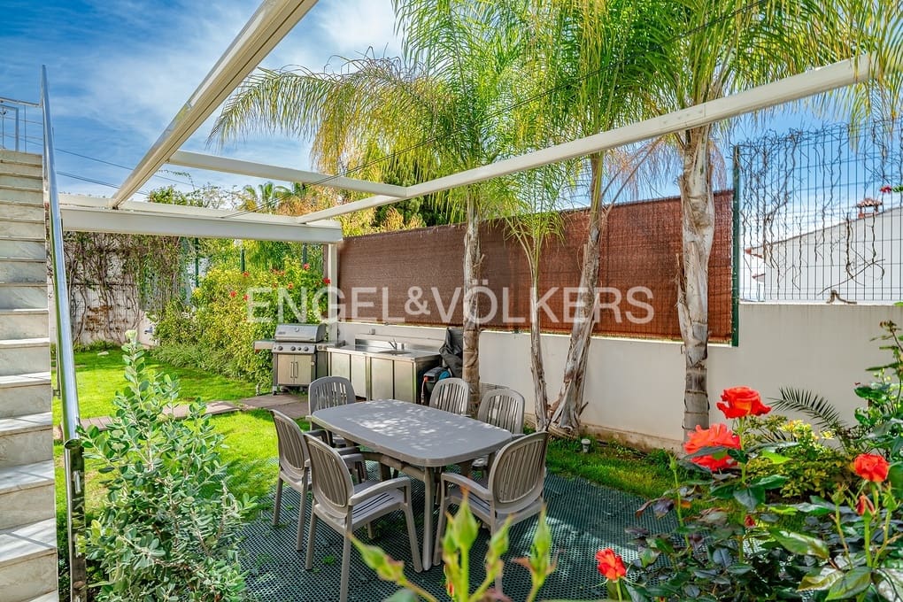 5 sovrum Villa till salu i Calpe / Calp med pool garage - 1 980 000 € (Ref: 8947558)