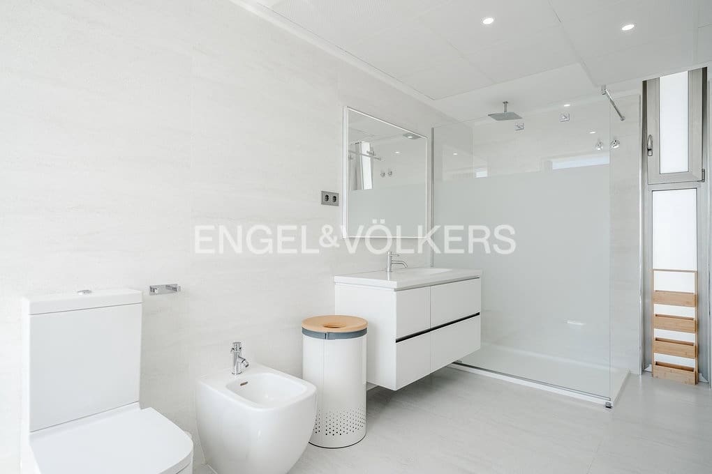 5 soverom Villa til salgs i Calpe / Calp med svømmebasseng garasje - € 1 980 000 (Ref: 8947558)