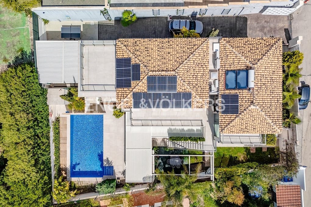 5 soverom Villa til salgs i Calpe / Calp med svømmebasseng garasje - € 1 980 000 (Ref: 8947558)