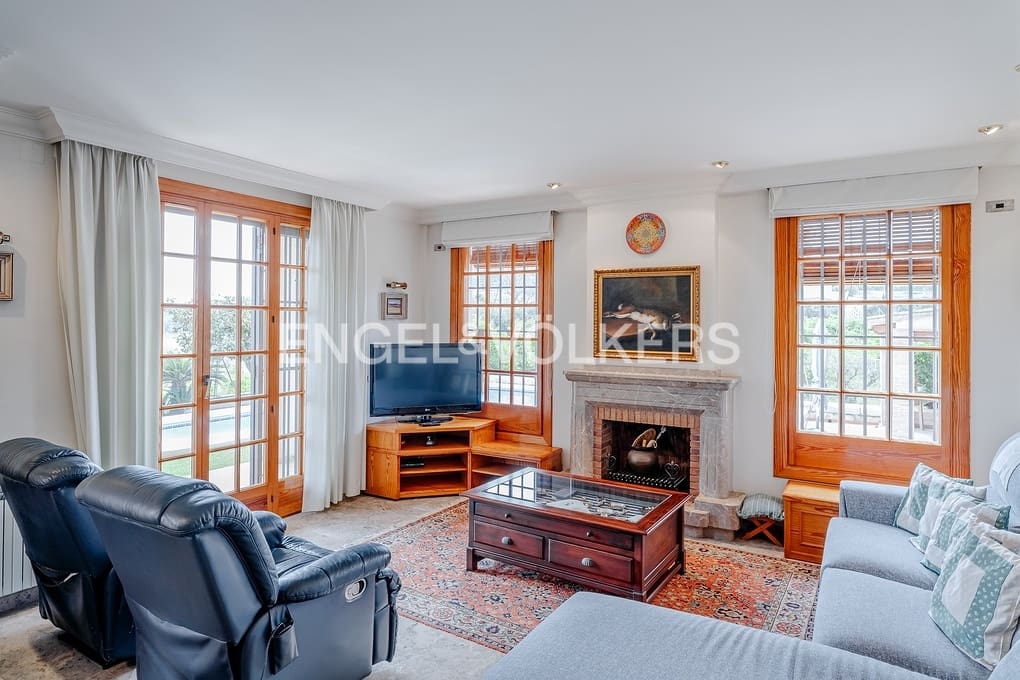 5 sovrum Villa till salu i Altea med pool garage - 1 990 000 € (Ref: 8981255)