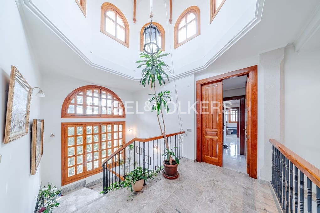 5 sovrum Villa till salu i Altea med pool garage - 1 990 000 € (Ref: 8981255)