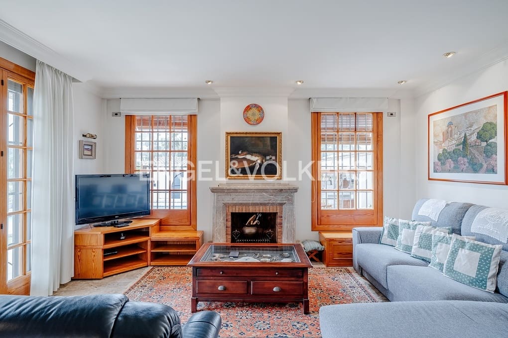 5 sovrum Villa till salu i Altea med pool garage - 1 990 000 € (Ref: 8981255)