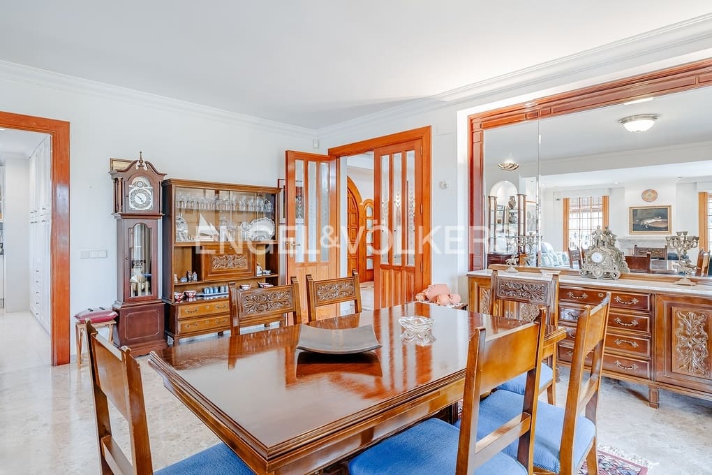 5 sovrum Villa till salu i Altea med pool garage - 1 990 000 € (Ref: 8981255)