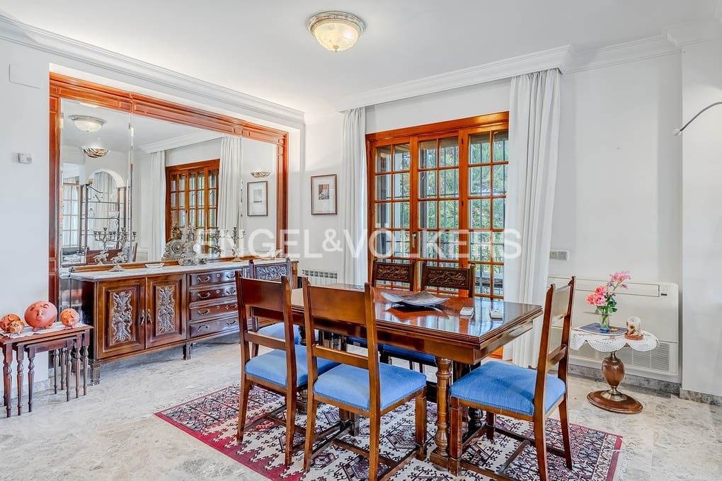 5 sovrum Villa till salu i Altea med pool garage - 1 990 000 € (Ref: 8981255)