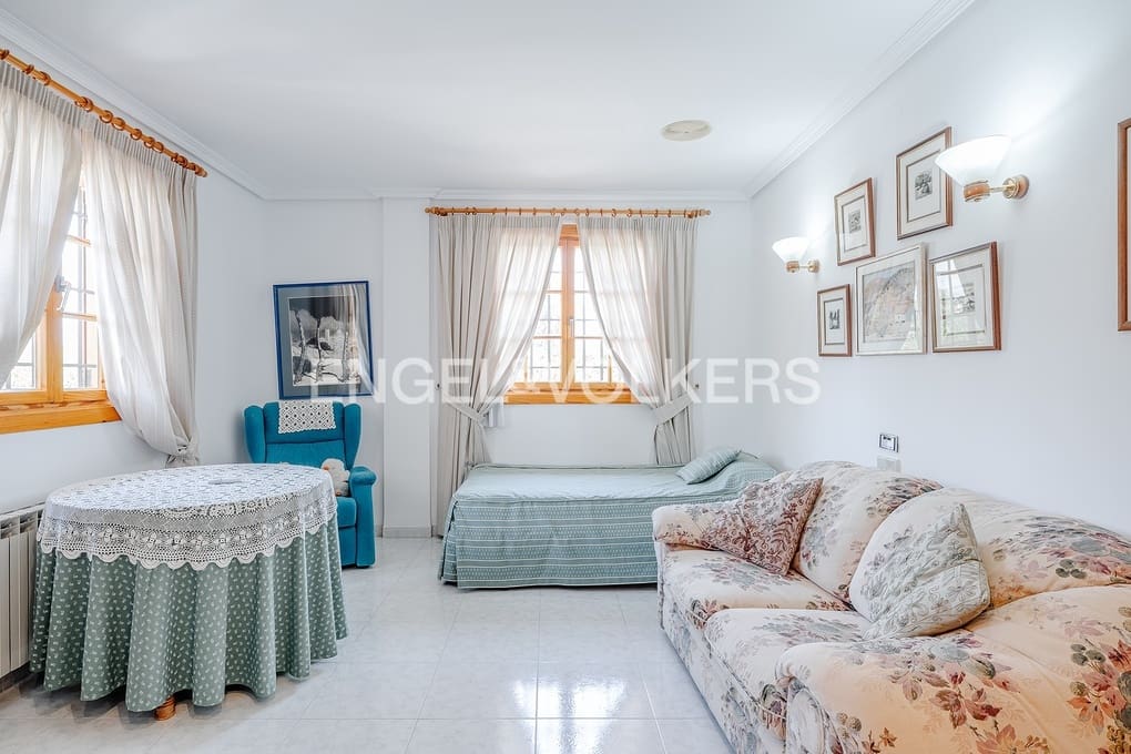 5 sovrum Villa till salu i Altea med pool garage - 1 990 000 € (Ref: 8981255)