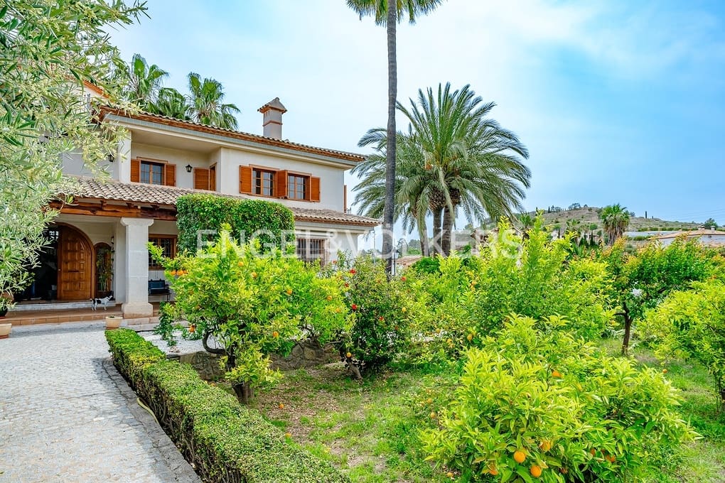 5 sovrum Villa till salu i Altea med pool garage - 1 990 000 € (Ref: 8981255)