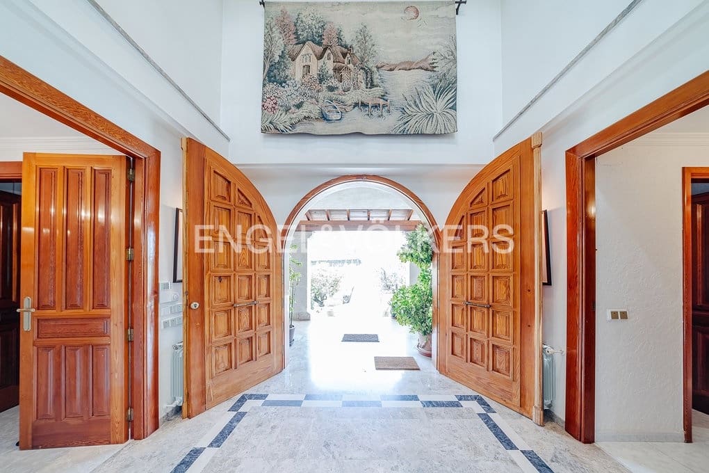 5 sypialnia Willa na sprzedaż w Altea z basenem garażem - 1 990 000 € (Ref: 8981255)