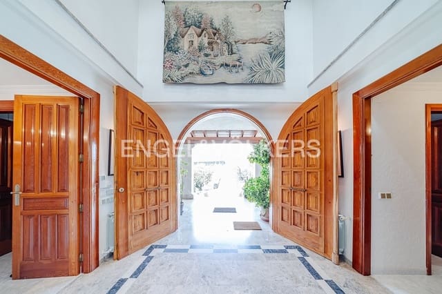 5 soveværelse Villa til salg i Altea med swimmingpool garage - € 1.990.000 (Ref: 8981255)