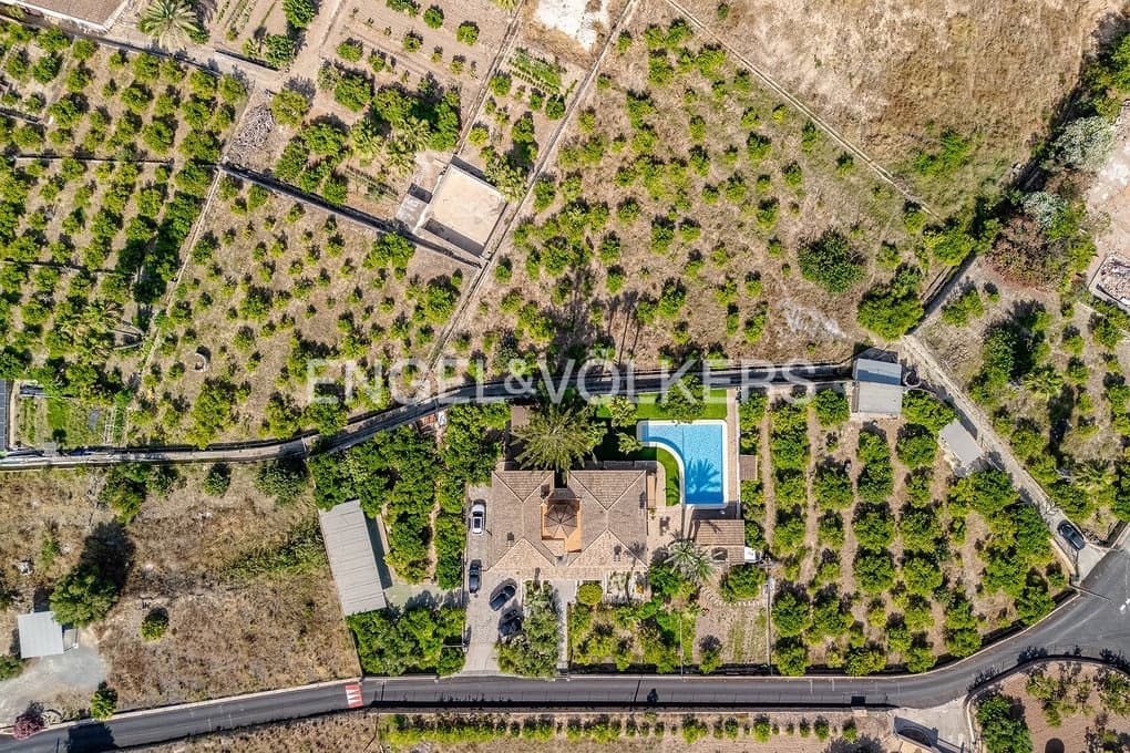 5 sypialnia Willa na sprzedaż w Altea z basenem garażem - 1 990 000 € (Ref: 8981255)
