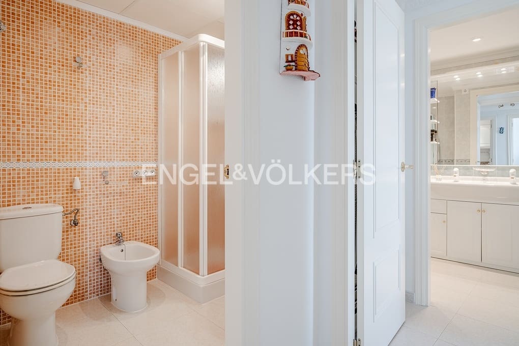 2 sovrum Lägenhet till salu i Calpe / Calp med pool garage - 775 000 € (Ref: 9029055)