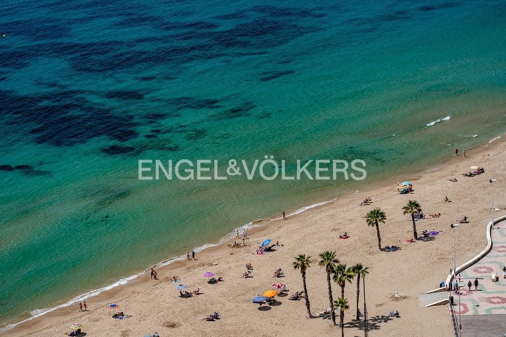 2 sovrum Lägenhet till salu i Calpe / Calp med pool garage - 775 000 € (Ref: 9029055)