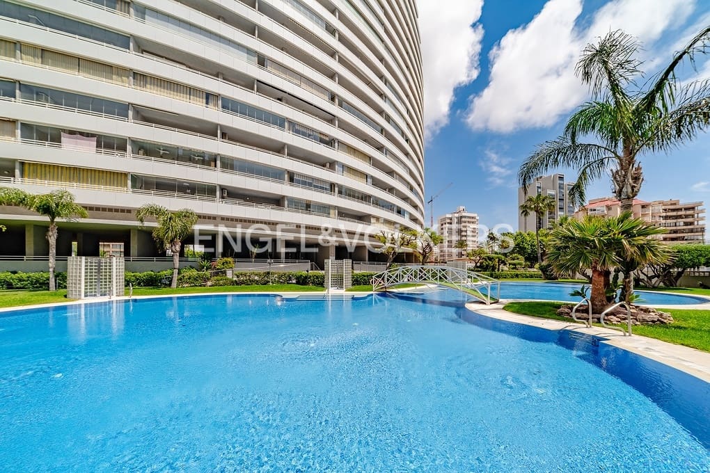 2 sovrum Lägenhet till salu i Calpe / Calp med pool garage - 775 000 € (Ref: 9029055)