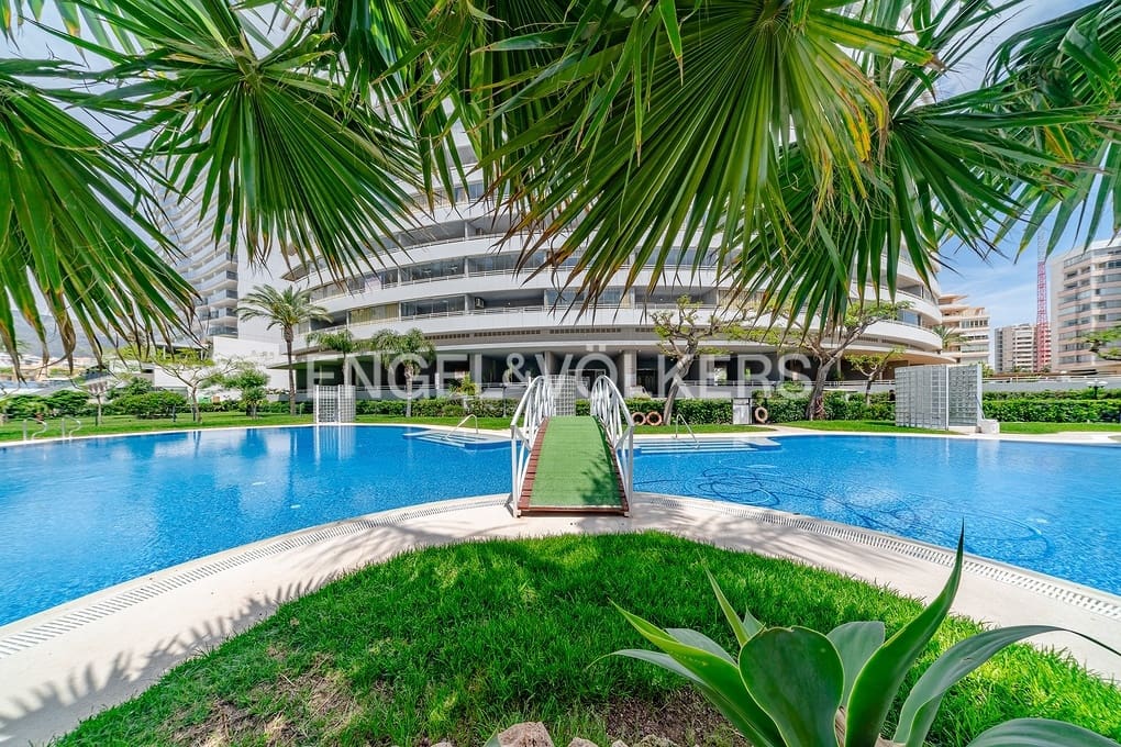 2 sovrum Lägenhet till salu i Calpe / Calp med pool garage - 775 000 € (Ref: 9029055)